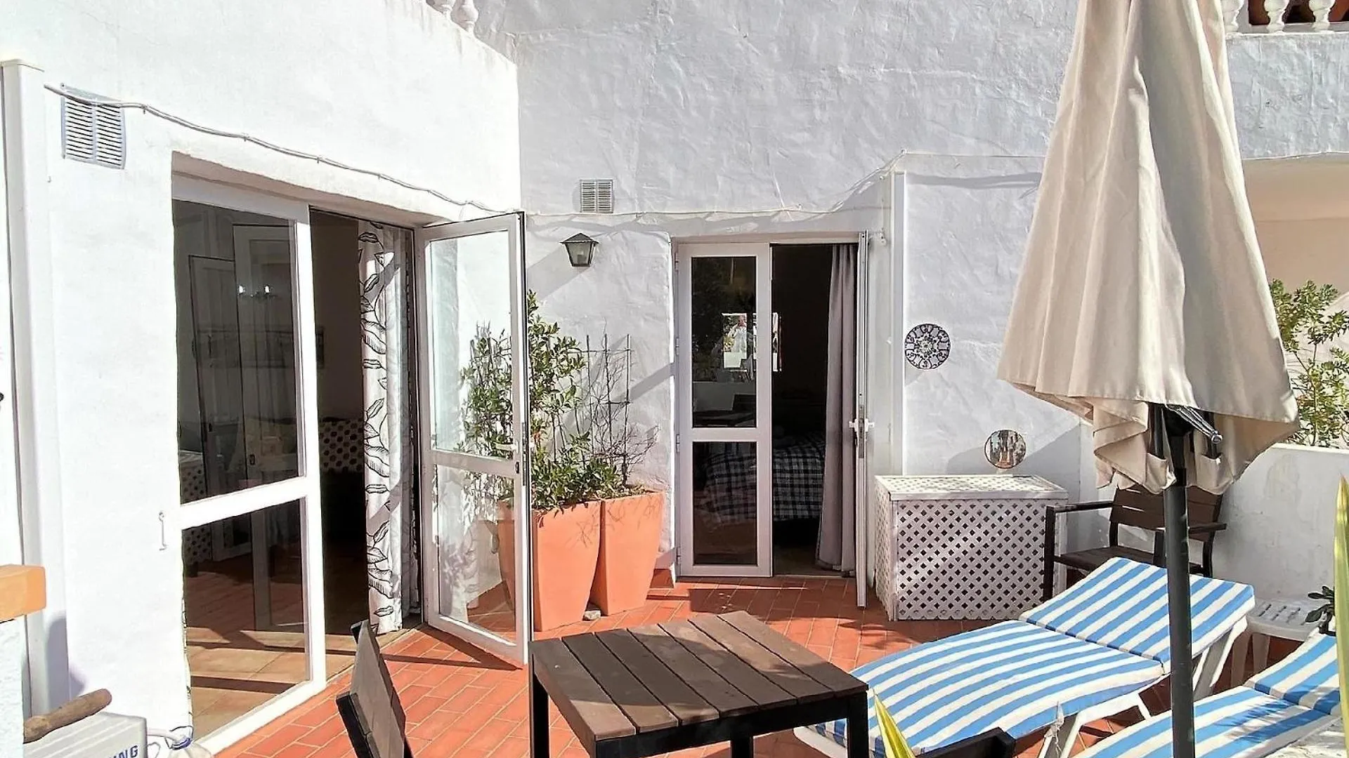 Apartment Ferienwohnung Fuer 3 Personen Ca 60 Qm In Nerja, Andalusien Costa Del Sol