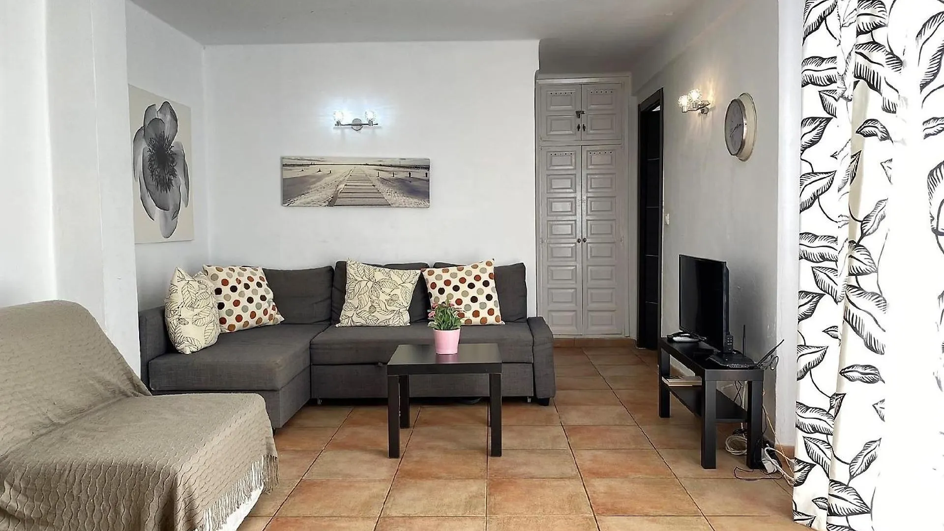 Ferienwohnung Fuer 3 Personen Ca 60 Qm In Nerja, Andalusien Costa Del Sol Apartment